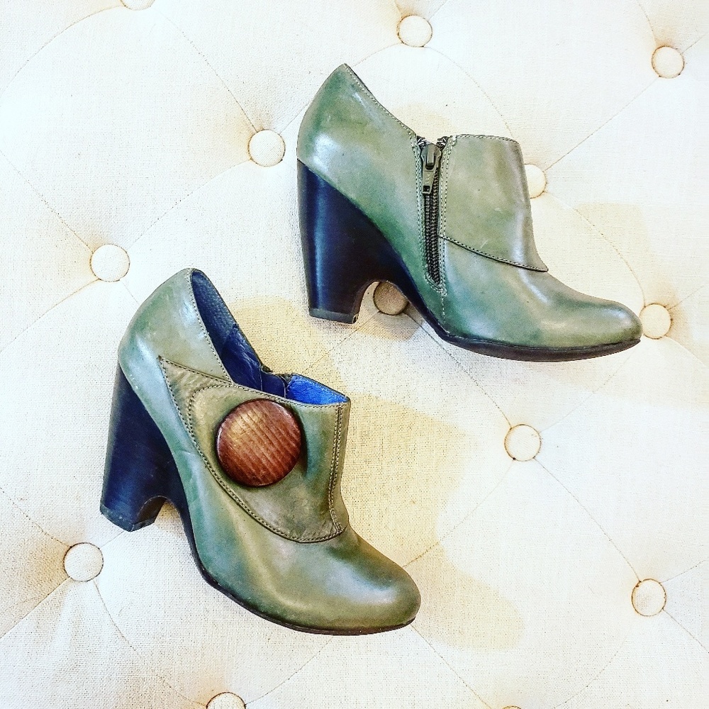 Biviel green genuine leather booties
